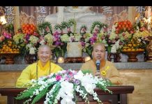 Câu Chuyện Khúc Gỗ Trôi Sông – Thích Thiện Thuận cau chuyen khuc go troi song thi