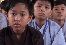 Câu Chuyện Mùa Hè – Thích Nữ Hương Nhũ cau chuyen mua he thich nu huong