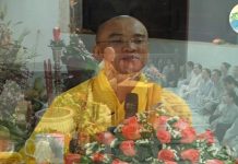 Lạy Phật Và Những Điều Mầu Nhiệm – Thích Thiện Tuệ lay phat va nhung dieu mau nhiem