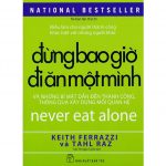 Đừng Bao Giờ Đi Ăn Một Mình Dung Bao Gio Di An Mot Minh