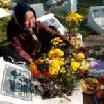 Ai còn mẹ xin đừng làm mẹ khóc… ai-con-me-xin-dung-lam-me-khoc