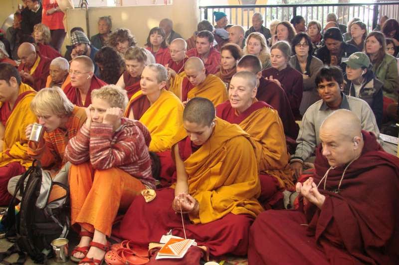 Ảnh hưởng của Phật giáo đến các giá trị đạo đức Xã Hội của người Việt