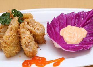 Chả giò trái cây Chả giò trái cây