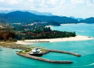 Ghé thăm hòn đảo xinh đẹp mang tên “chúa tể bầu trời” Ghé thăm hòn đảo xinh đẹp mang tên "chúa tể bầu trời"