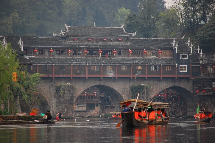 Kiến trúc tuyệt đẹp của những chiếc cầu Phong Vũ