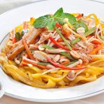 Mì Quảng xào rau củ chay Mì Quảng xào rau củ chay