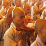 Nét đẹp người tu xuất gia và tại gia net-dep-nguoi-tu-xuat-gia-va-tai-gia