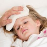 Những Bài Thuốc Dân Gian Giúp Hạ Sốt Cho Trẻ Những Bài Thuốc Dân Gian Giúp Hạ Sốt Cho Trẻ