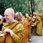 Tại sao Phật giáo ảnh hưởng ở Phương Tây