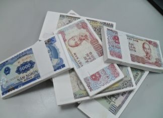 Tiền lẻ: Nhận thức của phật tử hay thiếu sự bảo ban của sư trụ trì? Tiền lẻ: Nhận thức của phật tử hay thiếu sự bảo ban của sư trụ trì?