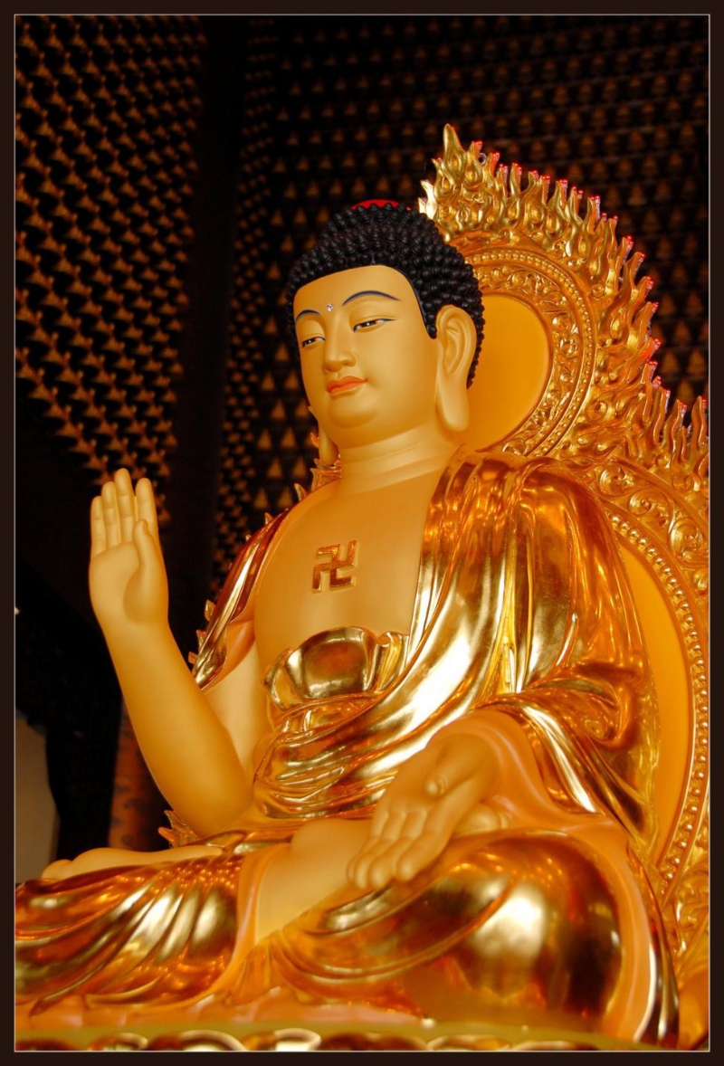 Ý nghĩa danh hiệu và hạnh nguyện của Đức Phật Dược Sư Lưu Ly