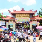 Bước Đầu Học Phật – 4. Đi Lễ Chùa Bước Đầu Học Phật - 4. Đi Lễ Chùa