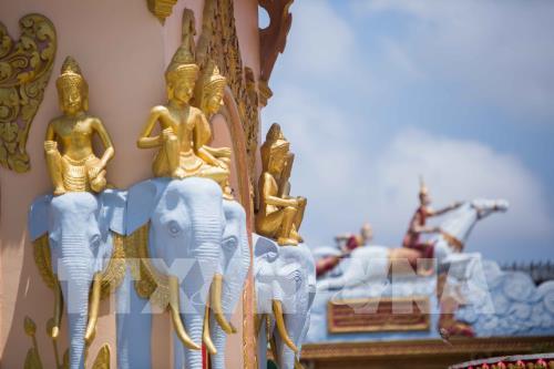 Cận cảnh ngôi chùa Khmer đẹp nhất miền Tây Nam Bộ