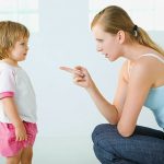 Cha mẹ nên giáo dục con cái như thế nào? Cha mẹ nên giáo dục con cái như thế nào?