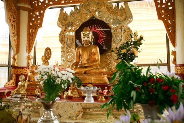 Độc đáo Tam tạng thánh điển ở chùa Kuthodaw