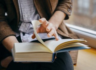 10 lợi ích không ngờ của việc đọc sách 10-loi-ich-khong-ngo-cua-viec-doc-sach