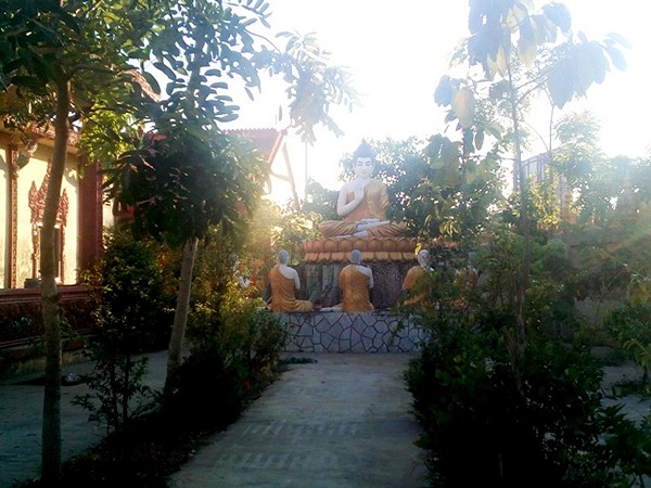 Ghé thăm tượng Phật ngồi ấn tượng nhất Bạc Liêu