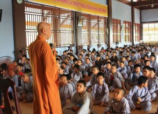 Giáo dục đạo đức ở giới trẻ là việc cấp bách hiện nay Giáo dục đạo đức ở giới trẻ là việc cấp bách hiện nay