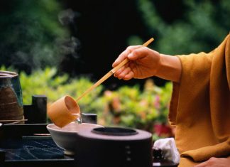 Khiêm hạ Khiêm hạ