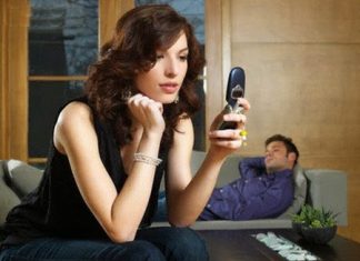 Làm thế nào khi phát hiện tin nhắn ngoại tình? Làm thế nào khi phát hiện tin nhắn ngoại tình?