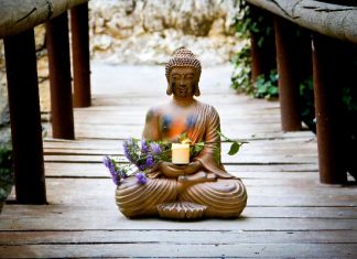 Người phật tử phải giữ gìn giới hạnh trang nghiêm Người phật tử phải giữ gìn giới hạnh trang nghiêm