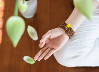 Bạn Không Cần Phải Để Tâm Đến Tính Tiêu Cực Của Người Khác