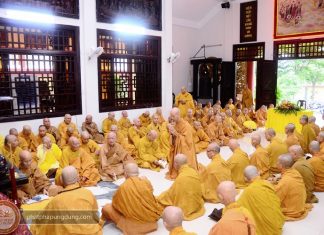 Bình Chánh: Cung thỉnh Chư Tôn Đức dự lễ Bố Tát định kỳ tại Tu viện Tường Vân.