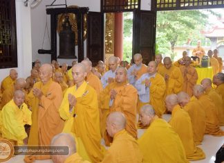Lễ Bố Tát Và Sám Hối Thường Kỳ Tại Trường Hạ Tu Viện Tường Vân sam-hoi-167-35