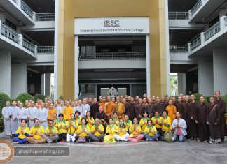Quỹ Từ Thiện Tu Viện Tường Vân cúng dường Cho Tăng Ni Sinh Đang Du Học Tại Thái Lan. cung-duong-tns-thai-lan-22