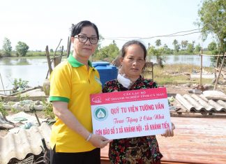Quỹ từ thiện Tu Viện Tường Vân tặng 02 căn nhà tình thương tại Cà Mau quy-tvtv-trao-nha-tt-5-1