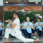 Master Yoga Jitendra Gusain hướng dẫn lớp Thiền – Yoga tại Tu Viện Tường Vân yoga 9