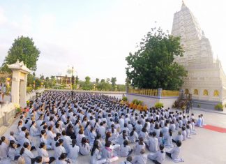 TVTV: Hành hương tự viện các tỉnh miền Tây & phóng sanh đầu năm. hanh huong m6 24