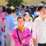 TVTV: Phật tử viếng chùa, lễ Phật mùng 1 Tết Canh Tý 2020 mung 1 11