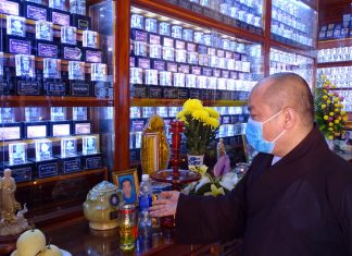 ‘Giữ tro cốt trong chùa, cần cái tâm hơn quy chế’ nha cot tai tu vien tuong van 9348 1599538855