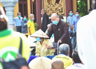 TVTV: Trao tặng 400 phần quà Tết & lễ khánh thành con đường nông thôn tại Xã Thiện Mỹ – Huyện Trà Ôn phat qua nhi my 3001 24