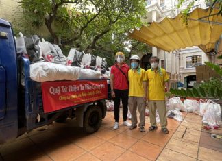 TVTV: Tiếp tục hỗ trợ 4.500 phần quà trị giá 772,350,000 VNĐ cho quý bà con TP. HCM & TP. Thủ Đức đang phòng chống dịch Covid-19 ho tro covid tvtv 01 5 1