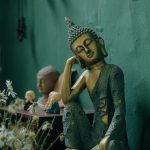 Câu chuyện 10. Phú ông cất lầu truyen phu ong cat lau