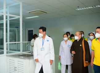 TVTV: Trao tặng hệ thống máy xét nghiệm PCR cho bệnh nhân Covid – 19, tại bệnh viện huyện Bình Chánh với tổng kinh phí 2,539,000,000 VND tang pcr binh chanh 16
