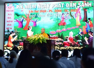 TVTV: Lễ thuyết pháp và tụng Kinh đón mừng ngày Khánh Đản thuyet giang phat dan 1 1