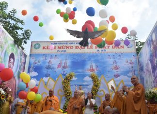Bình Chánh: Ban Trị Sự GHPGVN H. Bình Chánh trang nghiêm tổ chức Đại Lễ Phật Đản – PL.2566 – DL.2022 z3410882322422 4592853d7b31cea3451ba1c97a6c562b