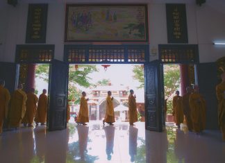 TVTV: Chương Trình Tu Học Của Chư Tăng Trong Mùa An Cư sinh hoat truong ha 2022