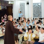 Kỹ Năng Sống: Chuyên đề 8 – Ý Thức Về Văn Hoá – Đạo Đức & Pháp Luật Quốc Gia ky nang song 8 16 1