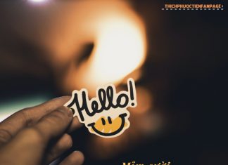 Cười mà không nói mim cuoi