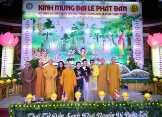 TVTV: Trang nghiêm Buổi Thuyết Pháp và Tụng Kinh Thi Kệ Cuộc Đời Đức Phật sam hoi le phat dan (51)