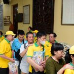 TVTV: Trao tặng 950 phần quà Tết cho quý bà con nghèo tại huyện Bình Chánh và các quận lân cận trên địa bàn Thành phố. phat qua tuong van 012023 (35)