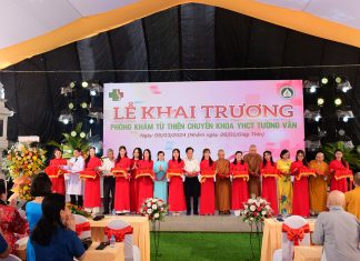 TVTV: Lễ khai trương phòng khám từ thiện chuyên khoa YHCT Tường Vân khai truong phong kham 2024 (27)