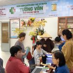 TVTV: Phòng khám Từ thiện Chuyên khoa YHCT Tường Vân sau 2 tuần hoạt động phong kham tuong van (1)