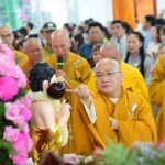 TVTV: Lễ Quy Y Tam Bảo và Tắm Phật Tại Tu Viện Tường Vân phat dan 2024 (36)