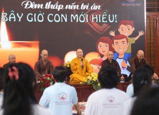 KNS (3) – (Khoá 3L: 16 – 21 tuổi): Đêm thắp nến tri ân – Bây Giờ Con Mới Hiểu! kns thap nen tri an mua 3 1621 (6)