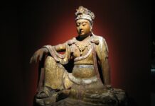 Bồ Tát Sơ Phát Tâm Theo Kinh Pháp Hoa 1200px Wood Bodhisattva